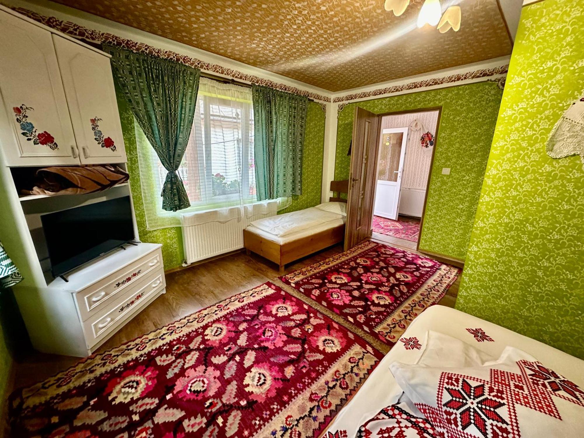 Floare De Maramures 1 วาดูอิเซ ภายนอก รูปภาพ